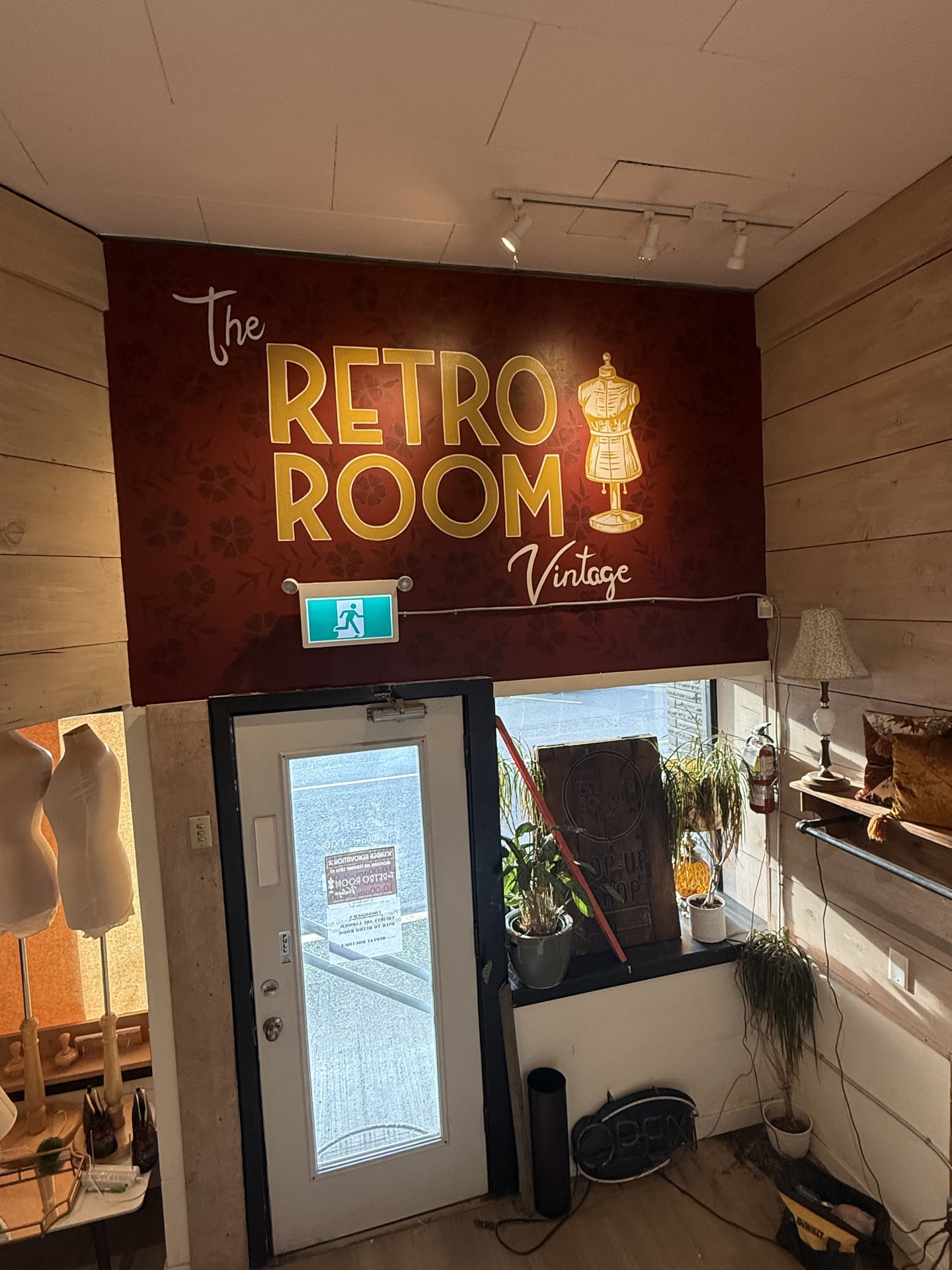 The Retro Room Mural